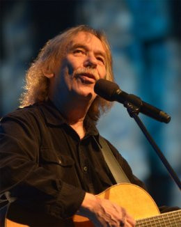 JAROMIR NOHAVICA, ROBERT KUŚMIERSKI I PAVEL PLANKA W CAVATINA HALL